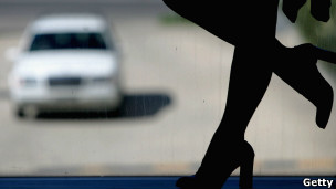 проституция официально разрешена в Германии, и бордели работают легально