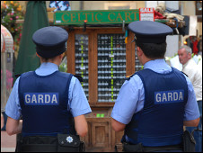 ирландская полиция отпустила подозреваемых без предъявления обвинений