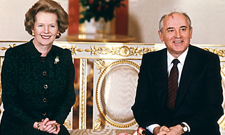 Маргарет Тэтчер и Михаил Горбачёв в Москве в 1987 году