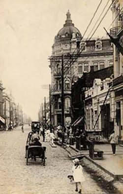 в 1920-е годы Харбин, город на северо-востоке Китая, был политическим и культурным оплотом русской эмиграции