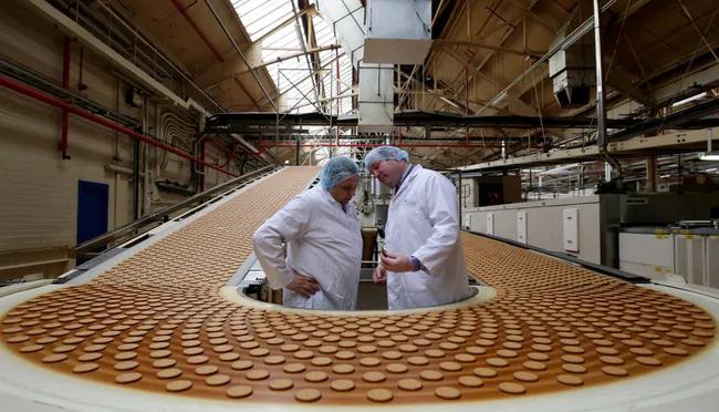 фабрика по производству печенья McVitieʼs