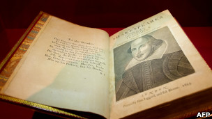 инициаторы Недели Шекспира хотят, чтобы школьники воспринимали родившегося 450 лет назад драматурга современным автором